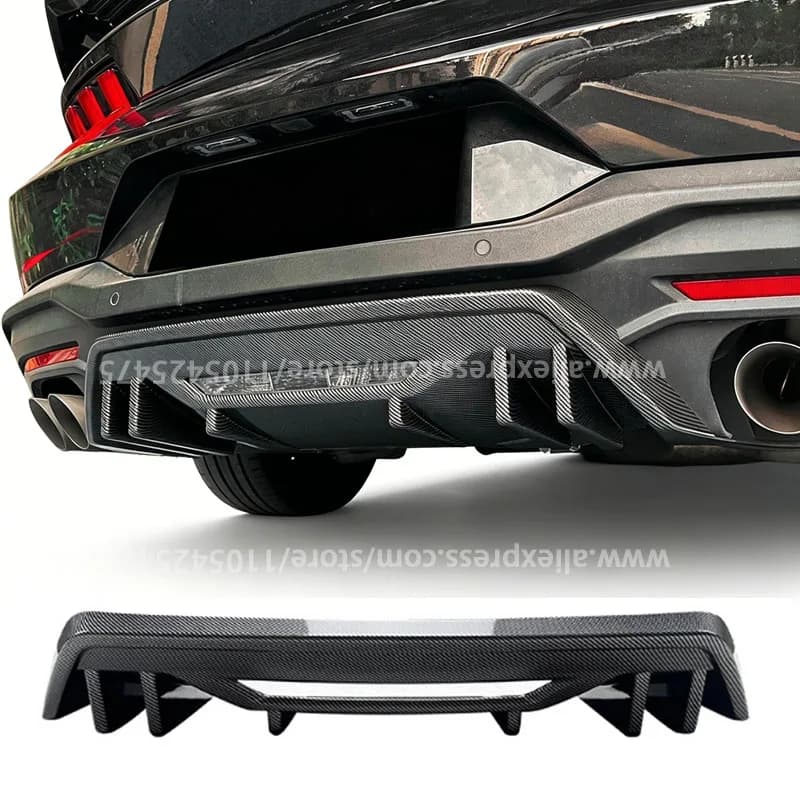 Diffusore paraurti posteriore nero lucido per Ford Mustang MK7 2024+ Spoiler posteriore Kit carrozzeria Splitter Cover Trim