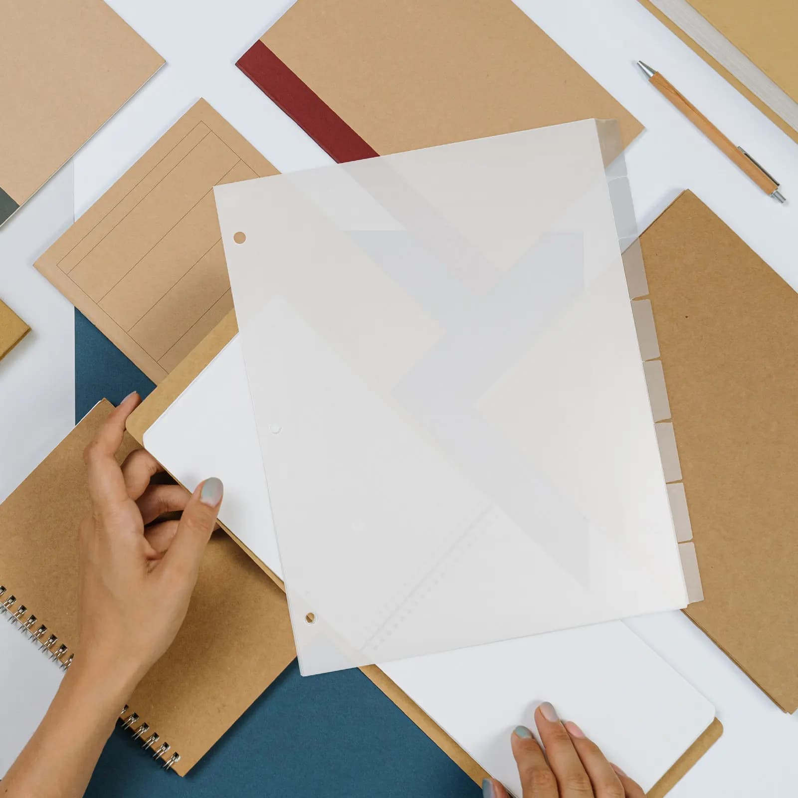 8 Fogli Divisori per Planner, Pagine Indice Staccabili, Separatori per Raccoglitori, Divisori in Plastica Estetici e Carini per Quaderni e Cartelle