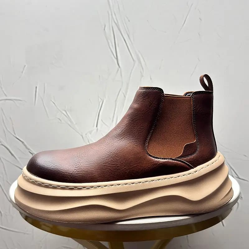 Stivaletti da uomo stile britannico casual slip on suola spessa sport alti giovani escursionismo all'aperto equitazione stivali Chelsea uomo