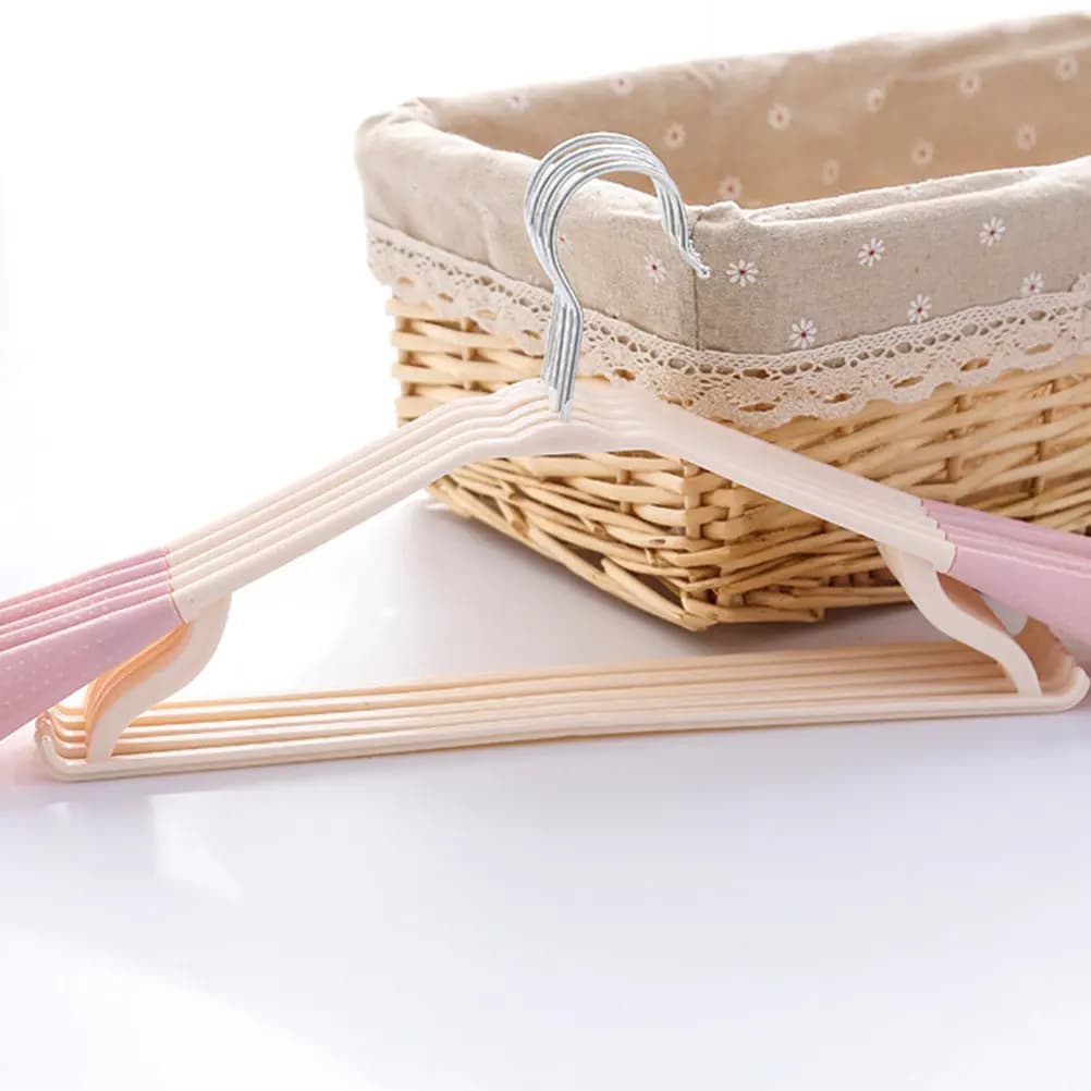 10 Pieces Plastic hanger Anti-slip, Ampi and Without Traces, to dry Dresses, Coats and Pants, Pink, Ergonomic Design