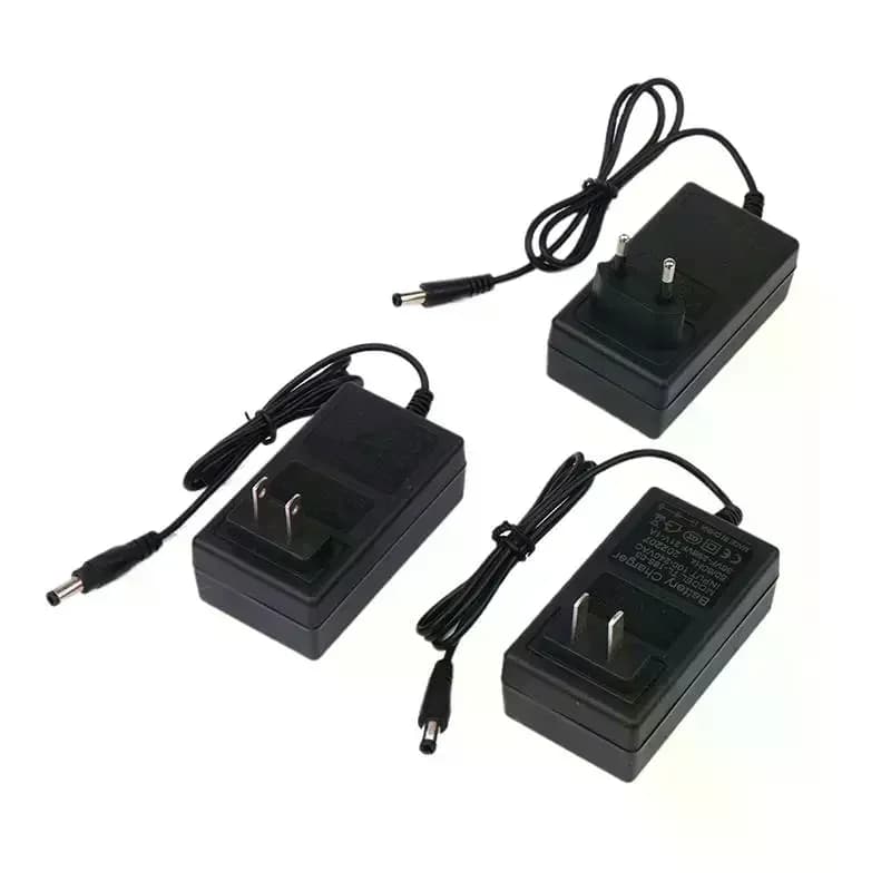Caricabatterie al litio 21V 1A per 18V ​ ​ Trasformatore Intelligente per Trapano Elettrico con Spina EU/US, Caricabatterie a 5 Pin