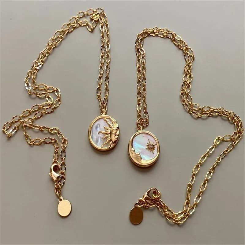 Punk Oil Drip White Shell Round Coin Sun Moon Pendant Necklace Women Gold Color Meat Stainless Steel Choker Femme Jewelry Bijoux
