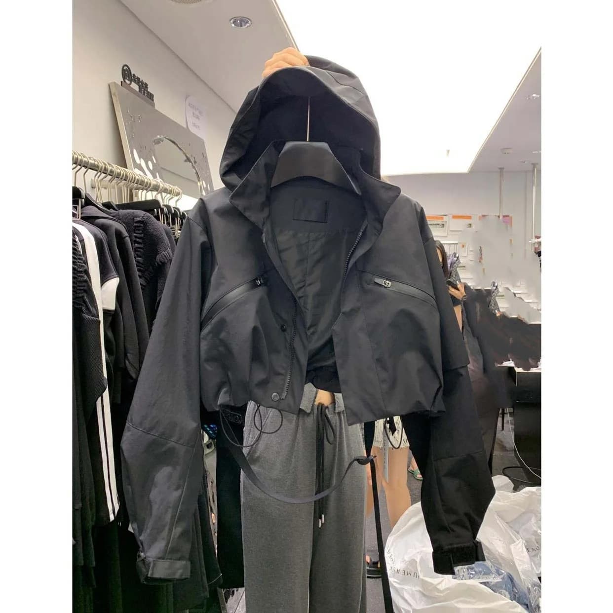 Women New Spring Black Loose Motorcycle Coats Female Street Windbreak Short Basic Coat Fashion Short Hooded Jacket