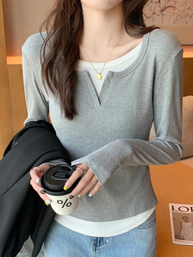 2026 Autumn New Long Sleeved T-shirt for Women Fake Two-piece Design Fashion Tops Leisure Loose Versatile Women's Top