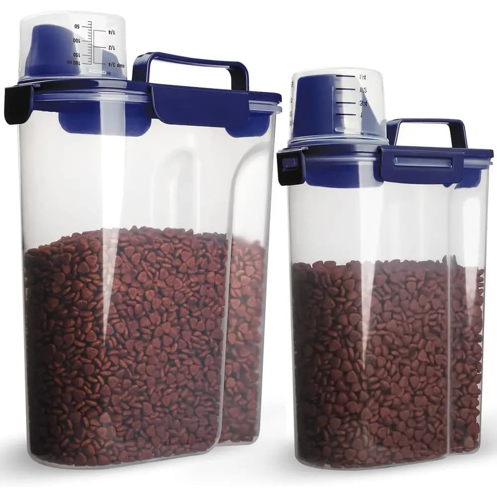 Contenitore Ermetico per Alimenti per Animali Domestici da 5-7 LB con Maniglia, Beccuccio Versatore e 4 Chiusure a Scatto, Confezione da 2 Blu