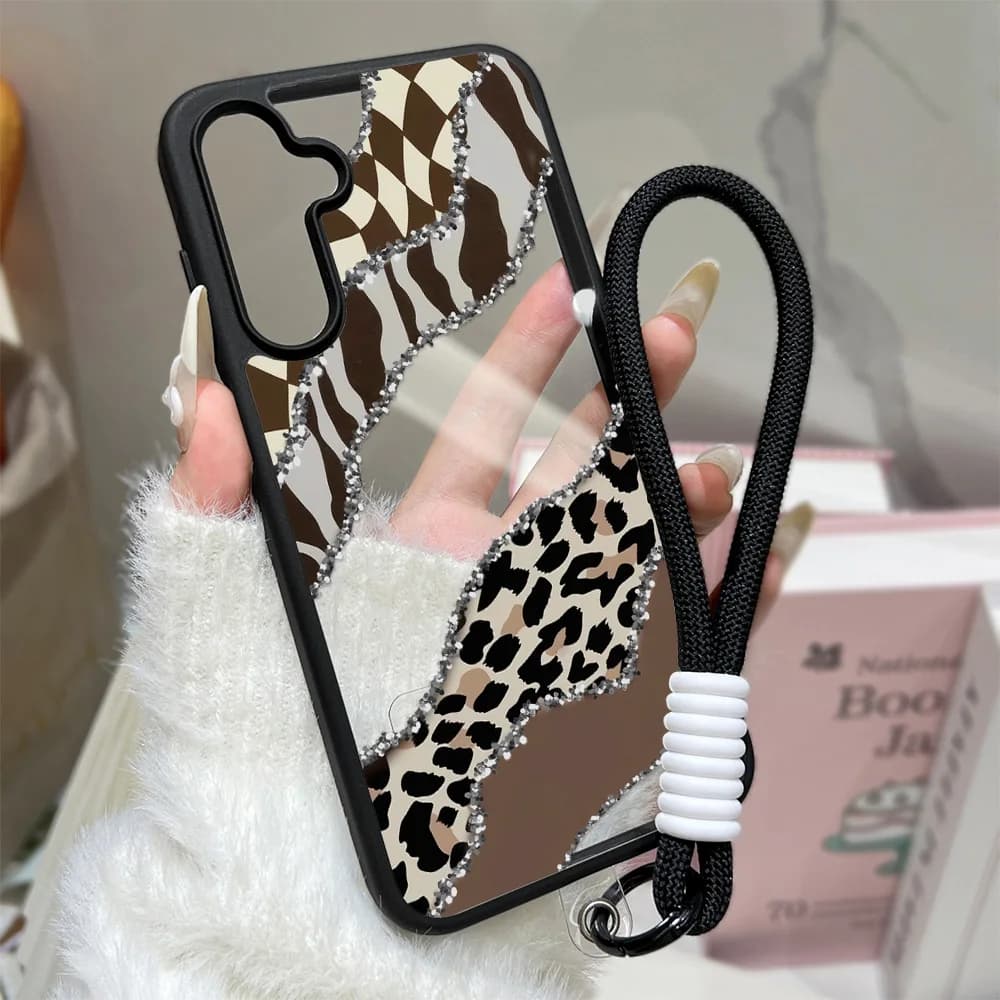 Custodia Protettiva in Silicone Opaco per Samsung Galaxy S26 Ultra, S25 FE, S24, S23, S26 Ultra con Cordino, Fantasia Scozzese e Leopardata