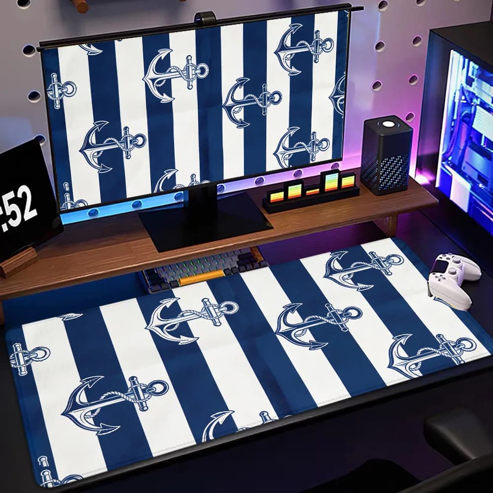 Mosepad Tappetino per computer con ancora di barca a righe blu e bianche, accessori da scrivania, tappetino per mouse per PC Gamer, tappetini da gioco aziendali