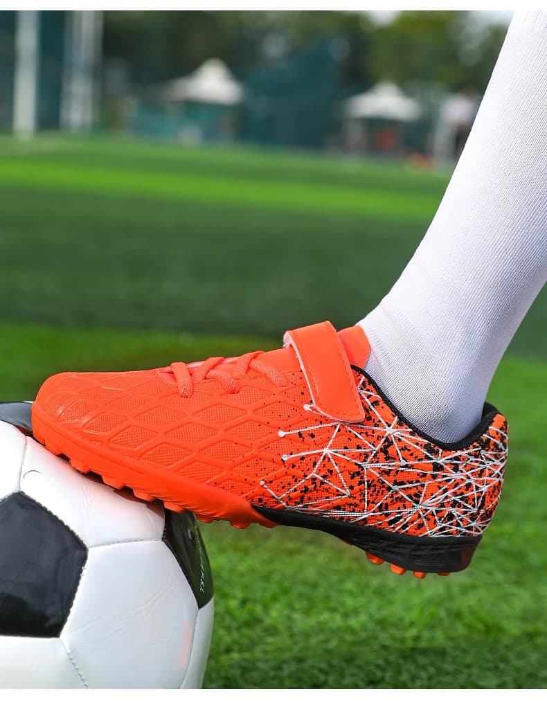Professional Competition Football Shoes with Heavy Duty Sole, Strong Ground Responsibility, Heavy Duty Resistant, Man's Athletic Shoes