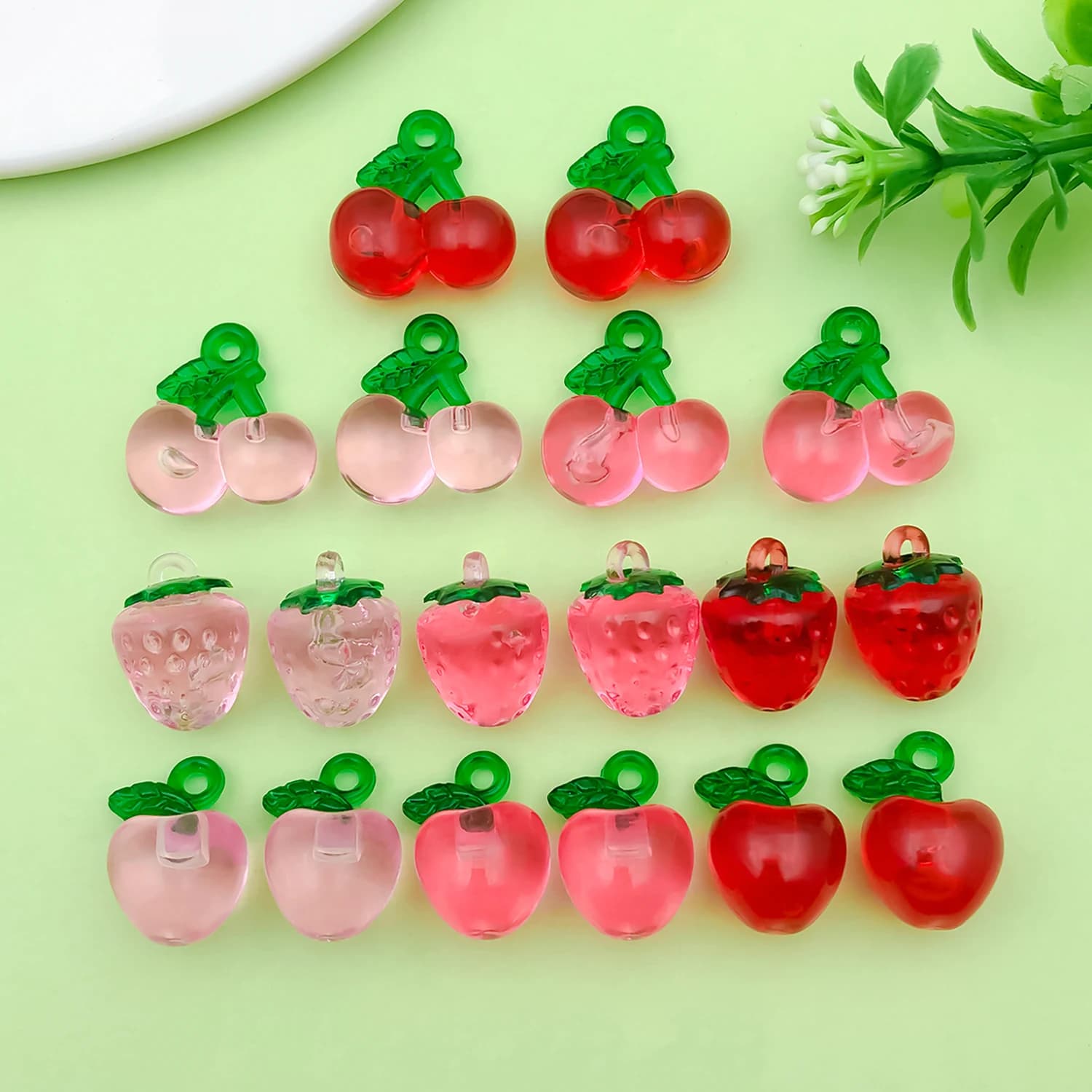 10/18 pezzi di frutta ciondoli in resina fragola, ciliegia, mela pendenti per braccialetti fai da te collane orecchini creazione di gioielli accessori