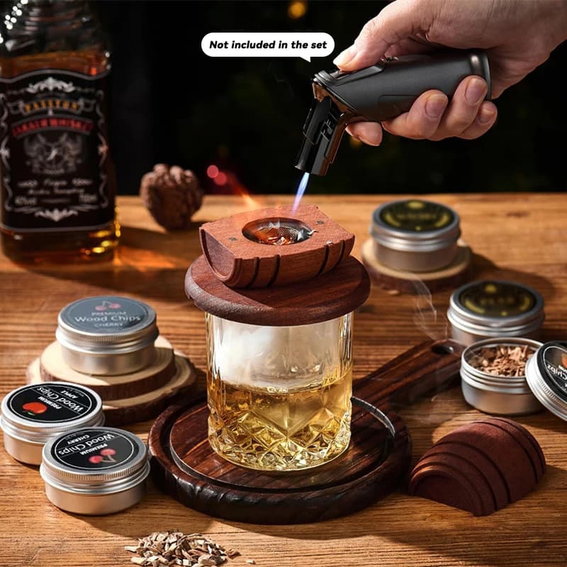Kit for cocktail smoker with apple, cherry, oak, pecan nuts, wood chips, whiskey, smoked wooden hood, for bar drinks, kitchen utensils