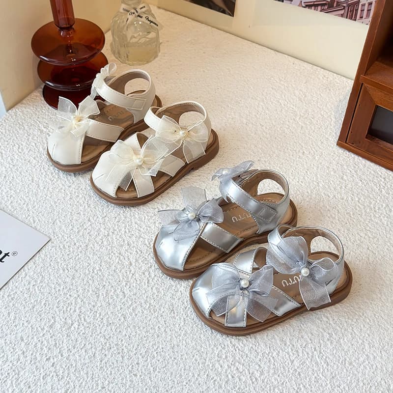 2025 nuovi sandali per bambini, nuovi sandali estivi per ragazze con punta chiusa, scarpe per bambini medio-grandi, stile bowknot
