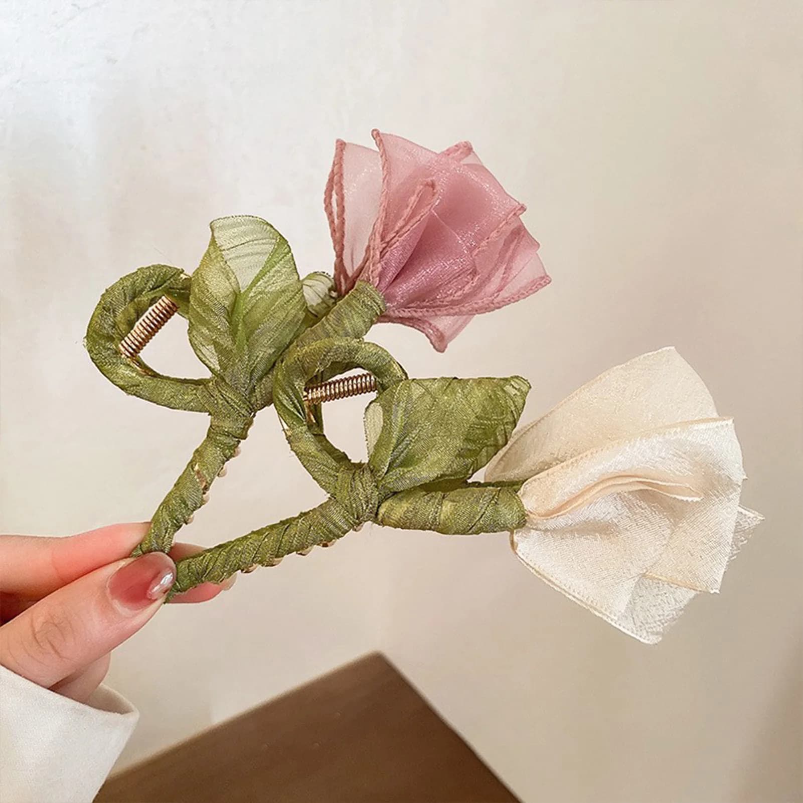 Rosa/Bianco Tulipano Fiore di seta Squalo Clip Artigli per capelli per le donne Coda di cavallo Tornante Granchi Barrette Accessori per capelli moda per ragazze