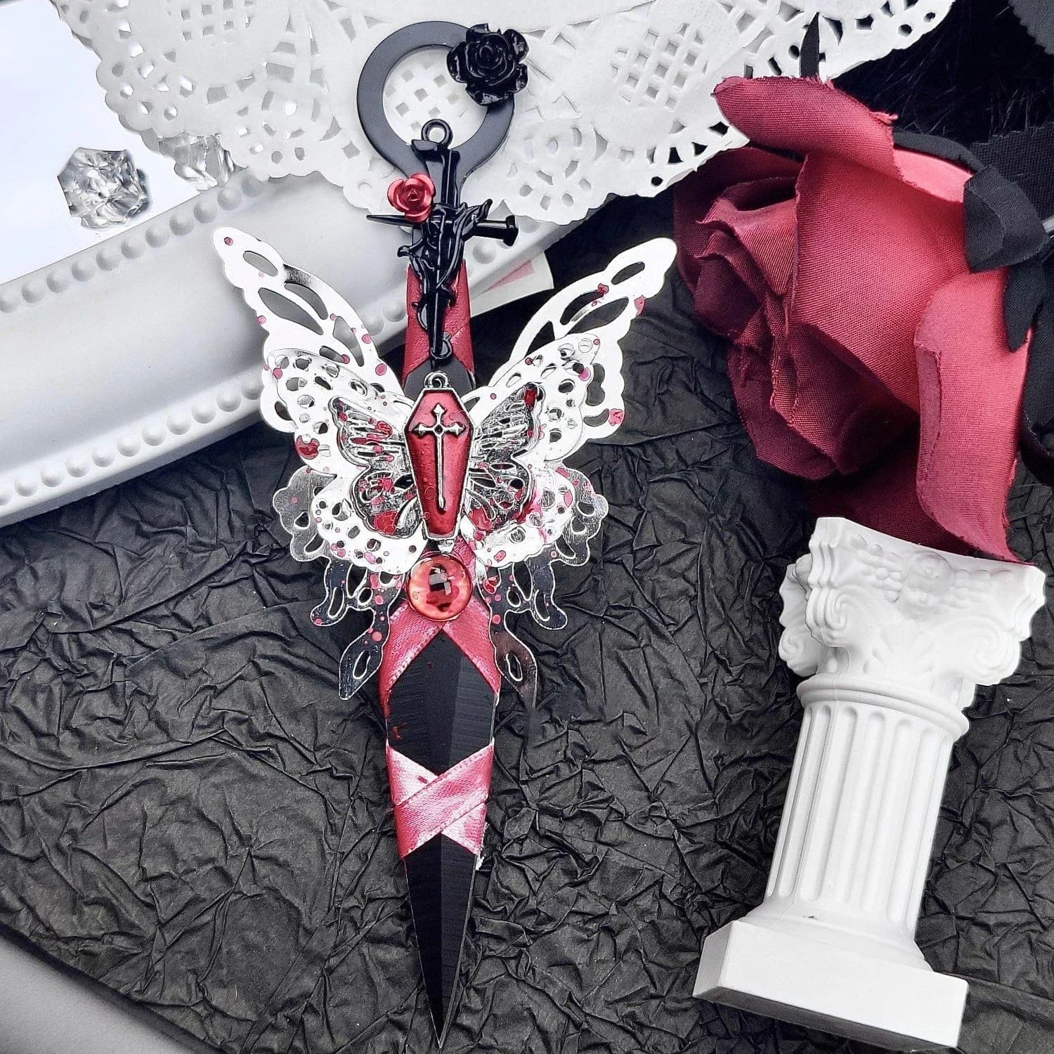 Bendaggio del sangue fatto a mano Kunai Dart Unboxing Coltello Farfalla Croce Regalo Tiro Artefatto Decorazione Spada