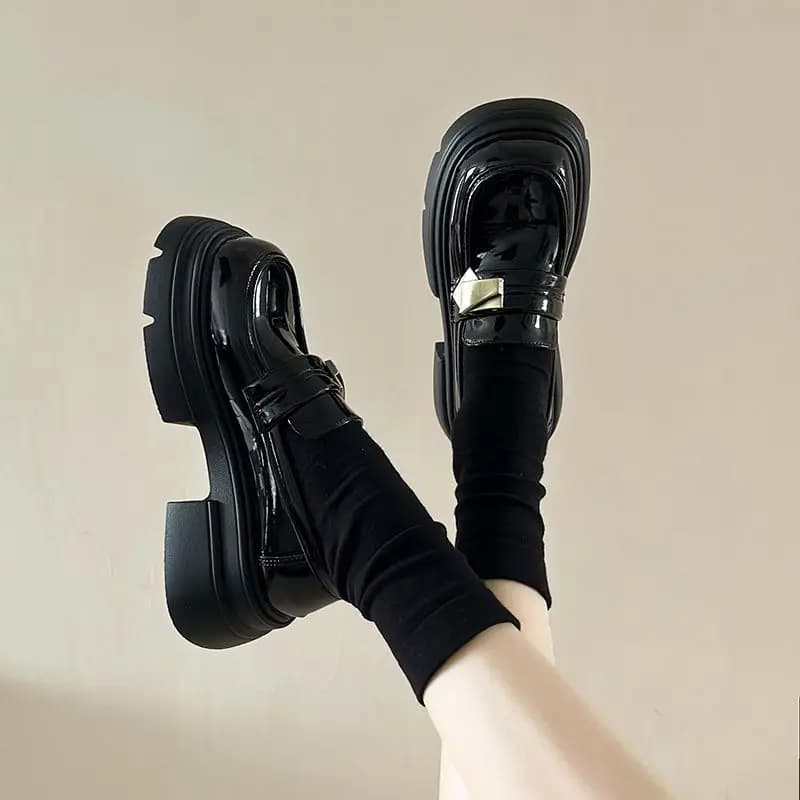 Scarpe da Donna 2026 Nuovo Stile Britannico, Mocassini con Suola Spessa, Scarpe Mary Jane Slip-On, Pumps con Plateau Vintage Preppy