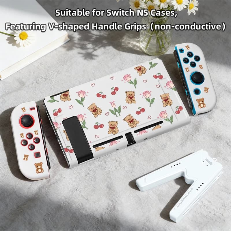 Compatibile con console Switch/OLED, custodia protettiva soft shell in TPU con impugnature per controller per un'esperienza di gioco confortevole.