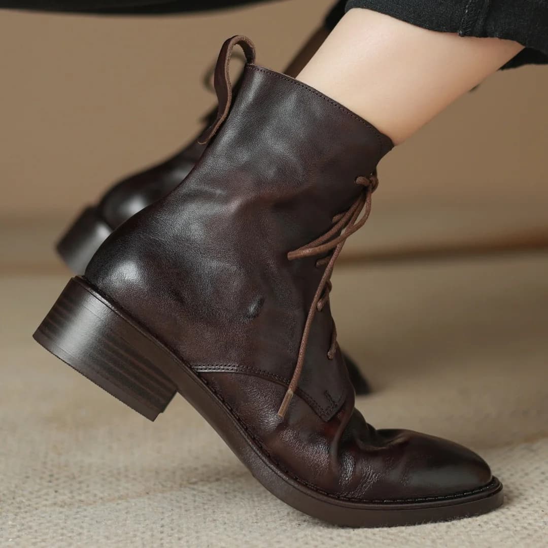 Danxuefei 2025 autunno nuove donne in pelle di mucca con lacci zip laterale autunno caviglia stivali da moto casual femminile stivaletti corti scarpe