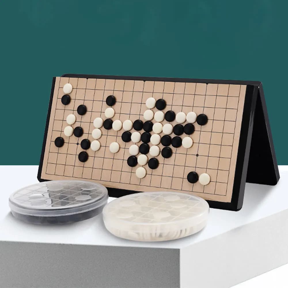 Set da gioco pieghevole magnetico Go, tavola standard con pietre magnetiche, gioco da tavolo strategico per famiglie, giocattolo per bambini e adulti ZG570