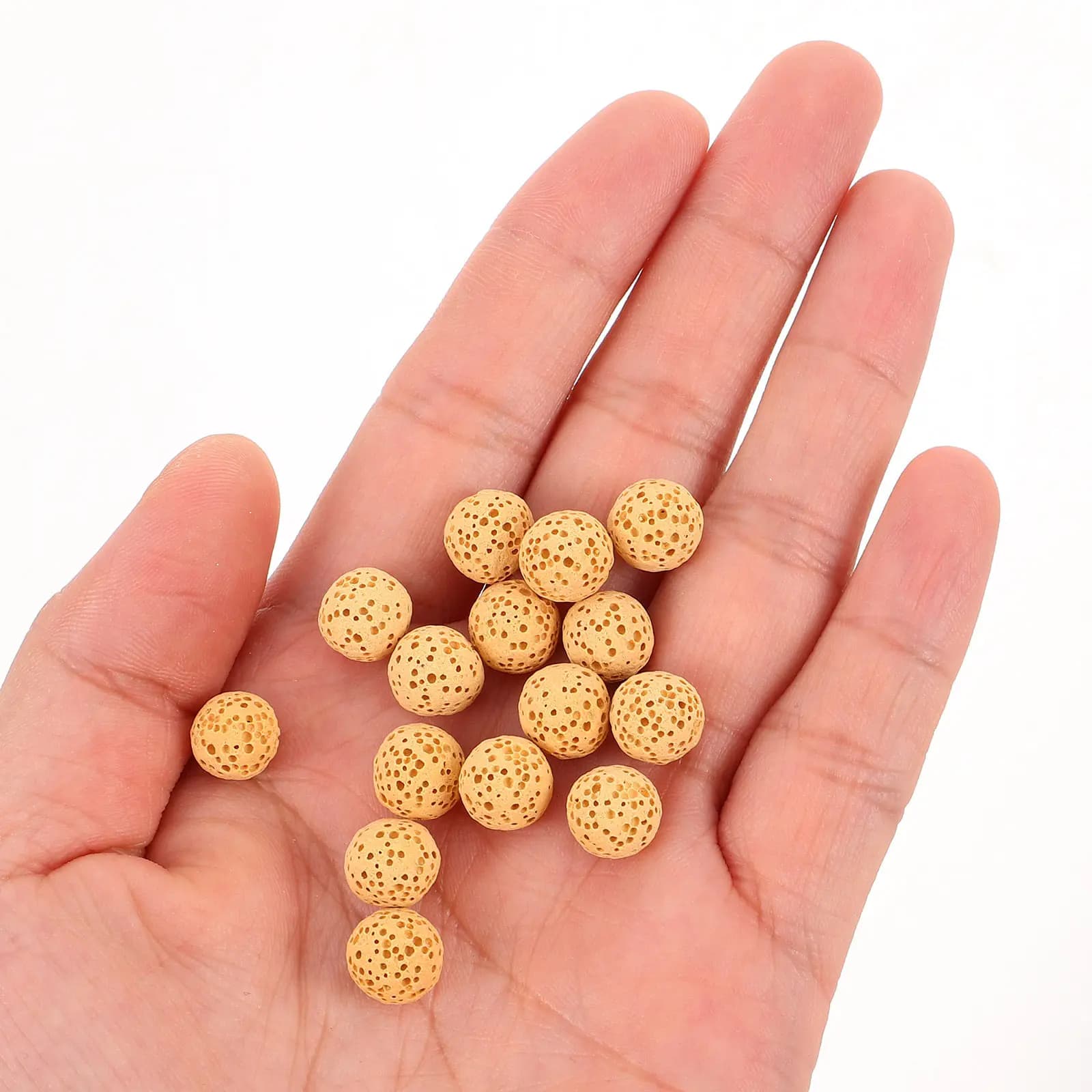 50 Pezzi di Pietre Laviche per Diffusore di Aromi, Perle Naturali Vulcaniche Rotonde per Diffusione di Oli Essenziali, per Auto, Casa, Ufficio