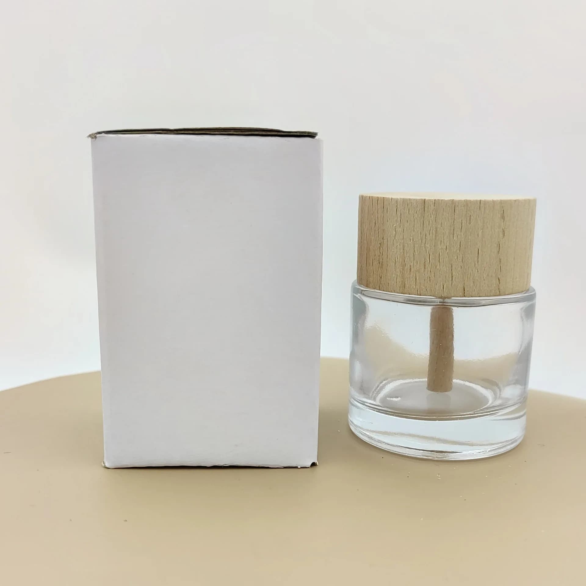 50ml Clear Glass Reed Diffuser Bottle with Wood Cap & Wooden Stick Refillable Aroma Fragrance Bottle for Home Office Decor