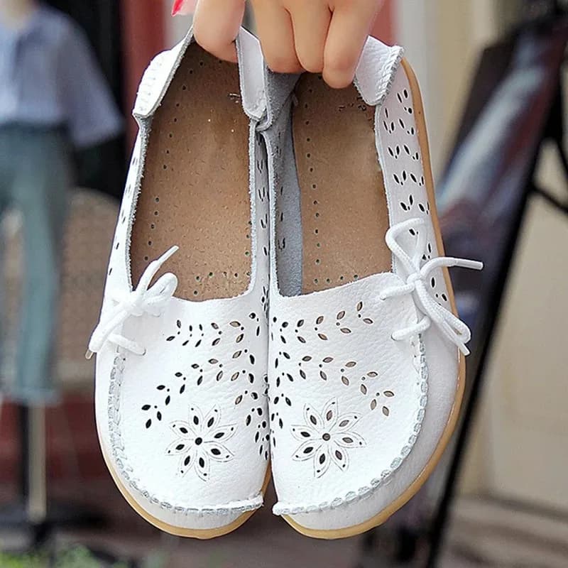 Scarpe basse da donna in vera pelle Scarpe casual da donna di moda Scarpe da donna cave Slip On Scarpe basse Ballerina Plus Size Zapatos Mujer