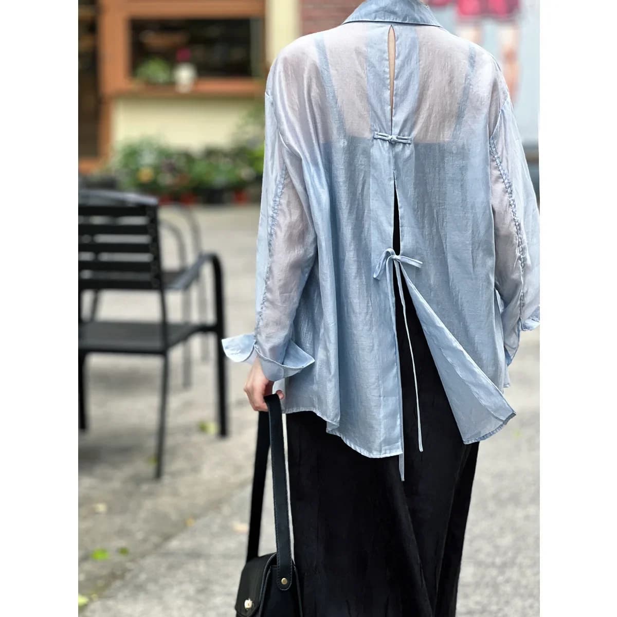 Women's shirt in solid color Shirt with solar protection in lace divided on the back with Chinese buttons blue sky Summer top in women's slim silk