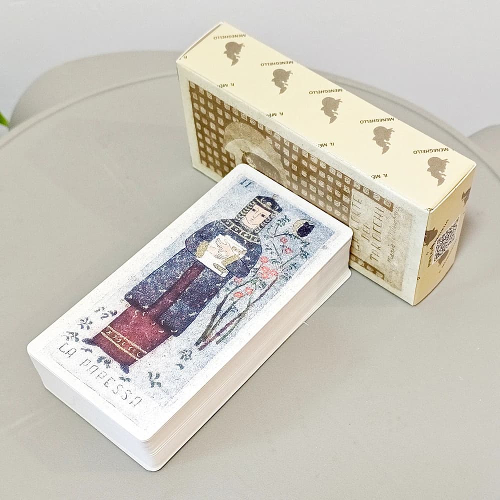 Mazzo di 78 Carte dei Tarocchi in Stile Italiano Dipinto a Mano 11*5.5cm – La Corte dei Tarocchi