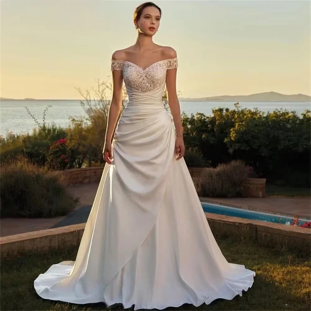 Customized Sexy A Line Satin Bridal Gowns 2025 Boat Neck Sleeveless Lace Wedding Dress High Quality Princess Bride Dresses