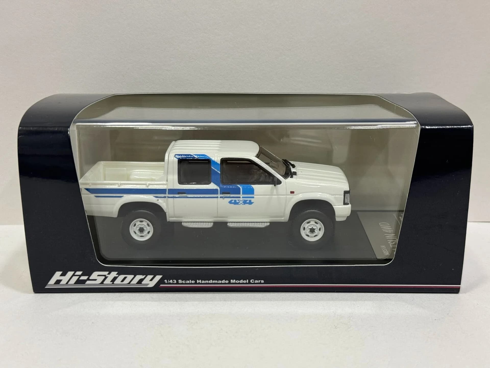 Flaws Hi Story 1/43 Scale Datsun 4WD Resin Car Model
