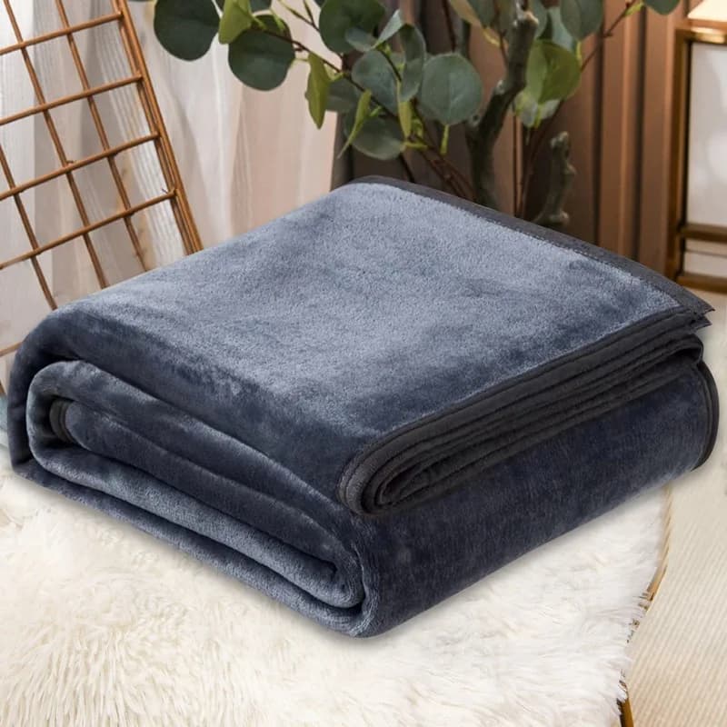 Coperte di flanella in pile di corallo Solido 230 g/mq Leggero in pelliccia sintetica Copridivano invernale morbido e caldo Copriletto Coperte scozzesi
