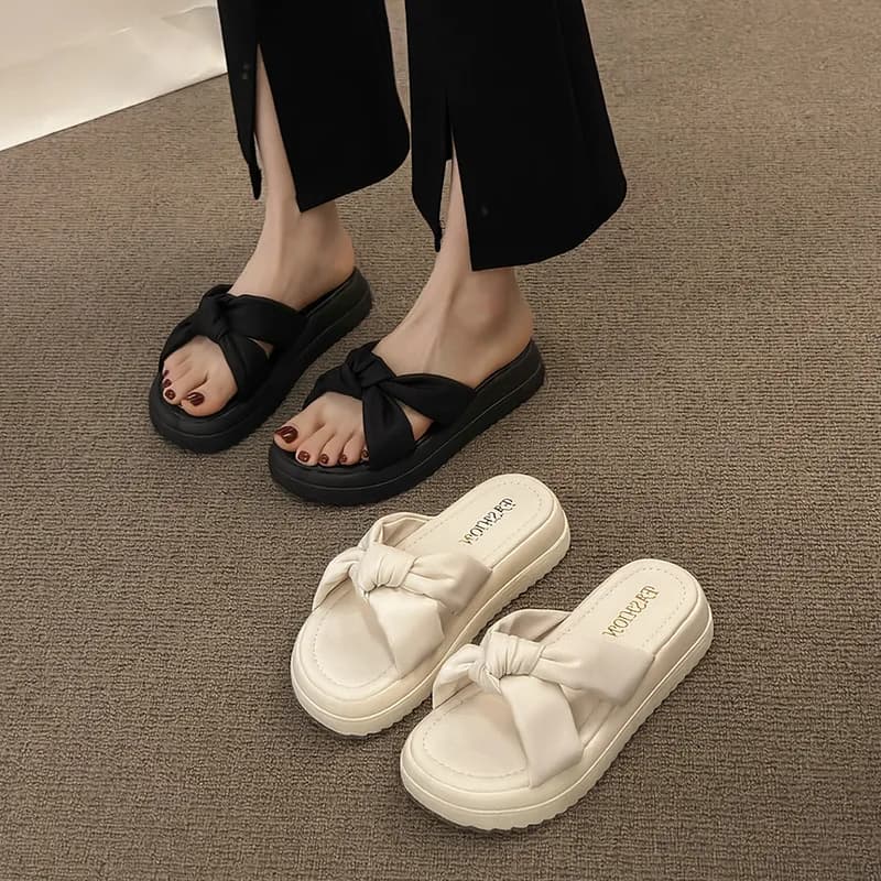 Elevated Heel Slip-On Sandals Women's Summer Fashion Thick Bottom Ankle Strap Beachwear Outdoor Casual round Toe Rubber Sole