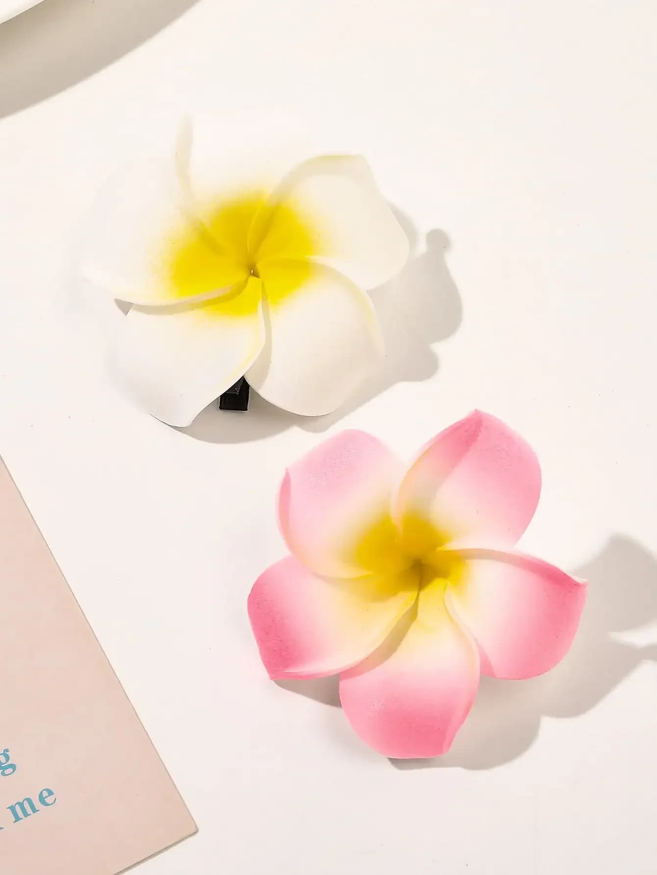 Set di 2 fermagli per capelli oversize con fiori finti stile Boho, eleganti fermagli a becco d'anatra per la decorazione della frangia laterale, fermagli a pinza, fermagli per capelli, accessori per capelli, fermagli rosa, per la scuola, per outfit da vacanza, per donna, stile femminile, accessori per San Valentino, primavera, forcine per capelli