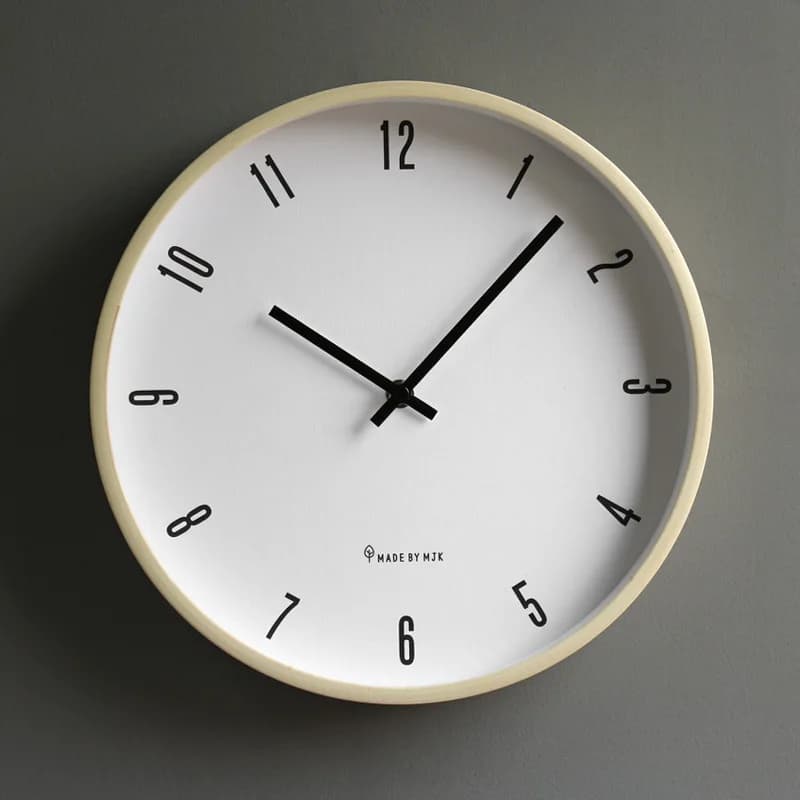 Simple Nordic Wall Clock Solid Wood Modern Watches With Quartz Movement Dining Room Wall Decor for Bedroom Wall Clocks 12 Inch Home Decorations