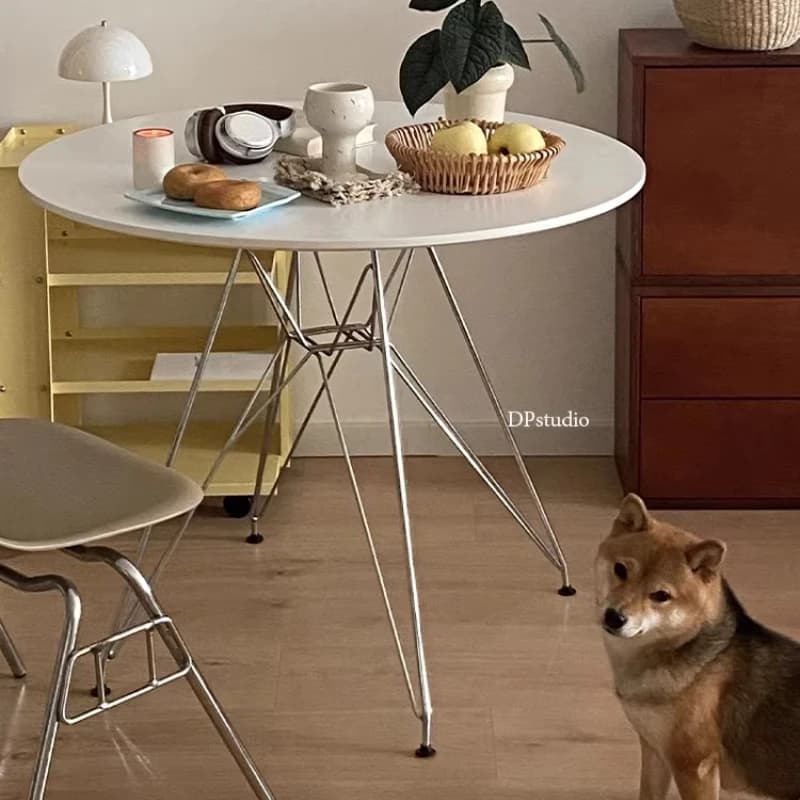 Tavolo da Pranzo Rotondo di Lusso Moderno con Gambe in Metallo Bianco e Piano in Finto Marmo, Tavolo da Pranzo in Acciaio Inossidabile, Arredamento per la Casa