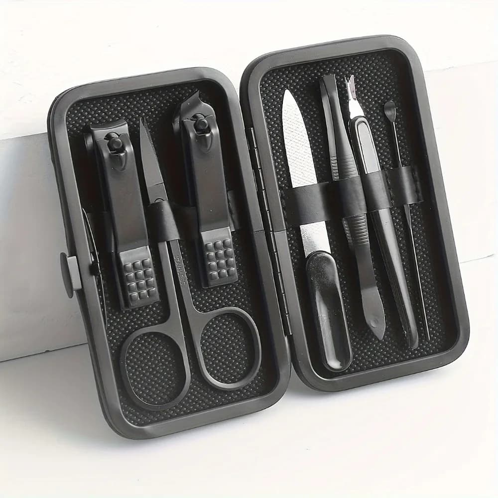 Set manicure unisex in acciaio inossidabile da 7 pezzi con lima per unghie Kit per toelettatura da viaggio portatile Forbici per unghie Kit di strumenti per toelettatura Clippers