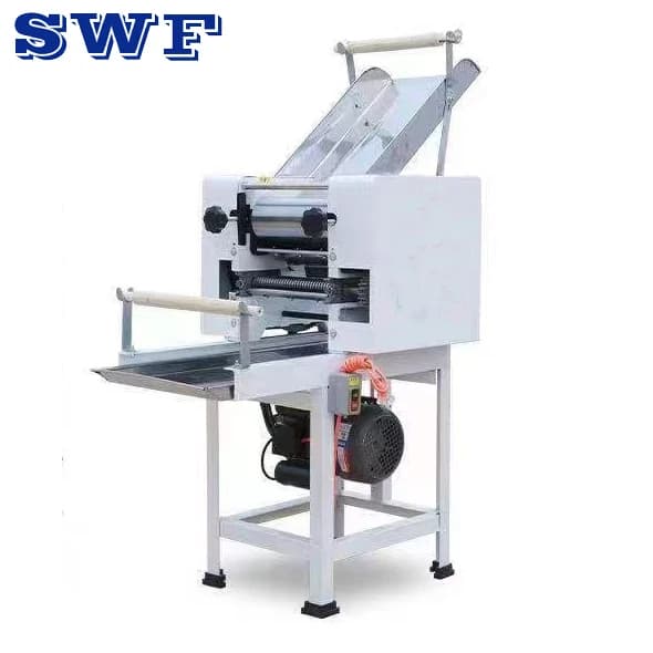 Macchina automatica per la produzione di pasta/nocchi di mais Macchina per la produzione di pasta con rulli di macaroni per spaghetti