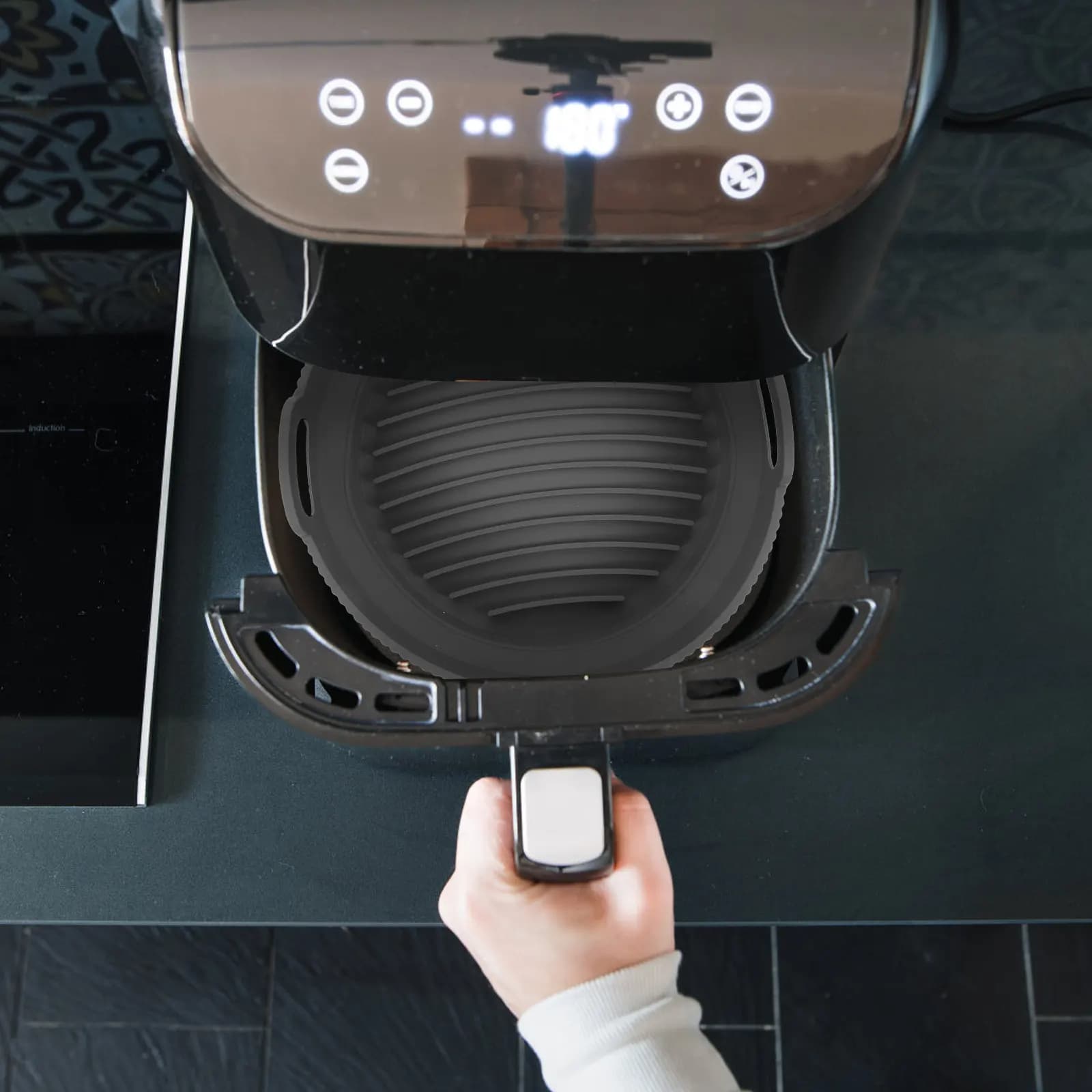 Tappetino Premium Riutilizzabile in Silicone per Friggitrice ad Aria, Antiaderente e Pieghevole, Accessorio da Cucina per Ali di Pollo, Hamburger, Pesce