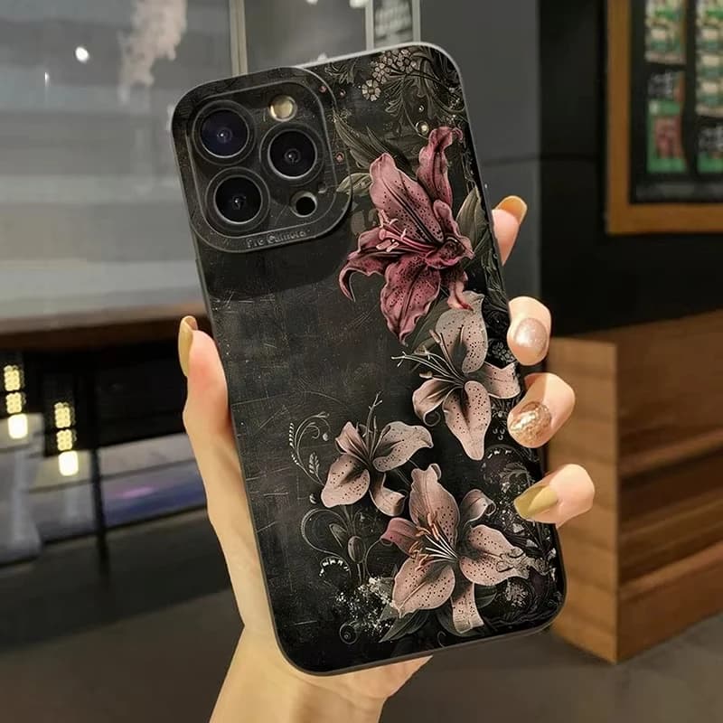 Cover per iPhone 11 12 13 14 15 16 Pro Max XS X XR 16e 16 con Motivo Floreale Vintage su Sfondo Nero, Antiurto