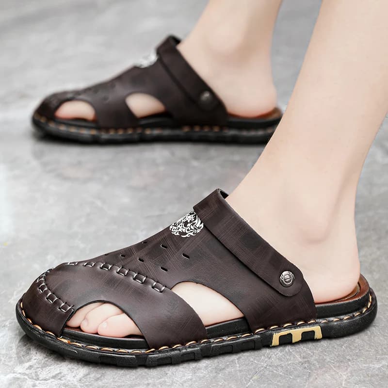 Men Slippers Summer Outside Street Beach Style Plus Size 45 46 47 Non-slip Cover Toe Fashion Casual Sandals Soft Light Shoes