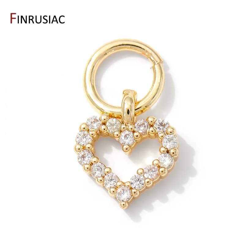 Pendenti con ciondoli a forma di cuore carino in ottone placcato oro 14 carati per gioielli, ciondolo con zirconi intarsiati per accessori per la creazione di braccialetti per collane fai da te
