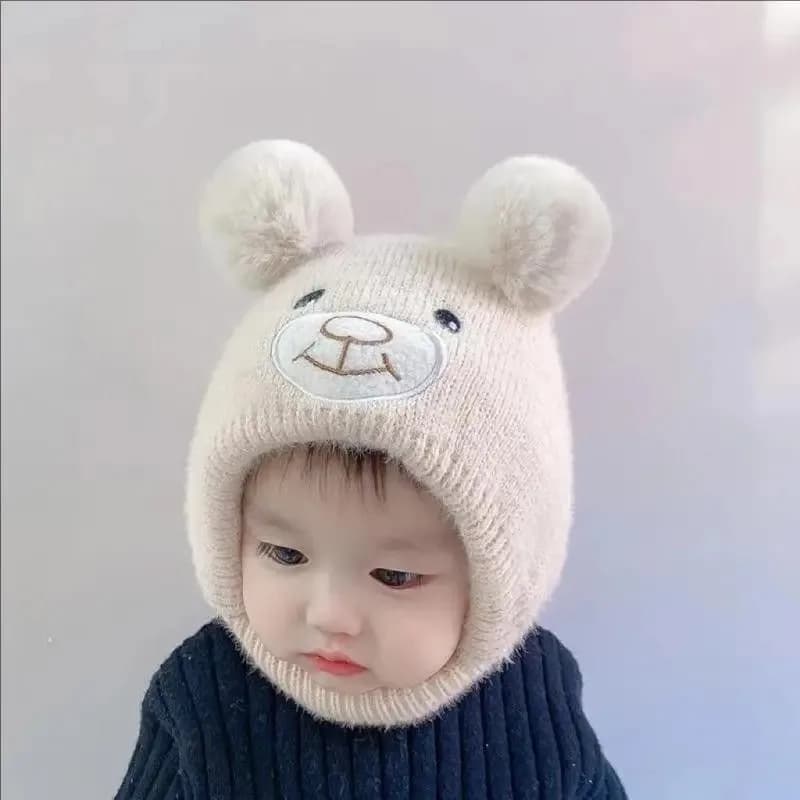 Berretto a forma di orso carino per neonato ragazza cartone animato pompon caldo cappello lavorato a maglia copertura per il collo autunno inverno cappellini di protezione per le orecchie del bambino