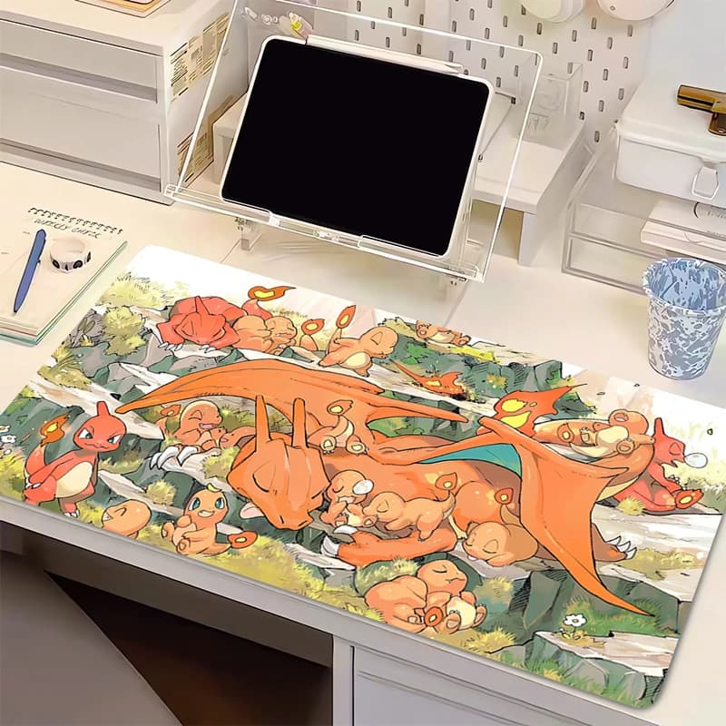 Pokemon Charizard Natural Rubber Mouse Mat, Large Table Mat for Games, Computer Keyboard Mat, PC Games Accessories, Mouse Mat
