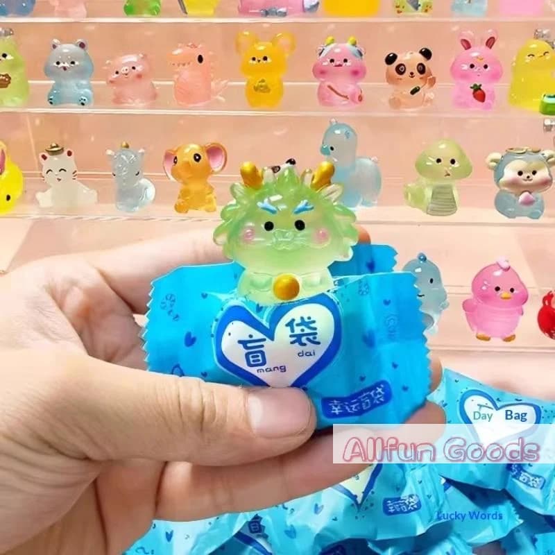 20pcs/Set Random Cartoon Blind Bag Glow-in-the-Dark Mini Animal Models Collectible Decoration Miniature Figurines Desk Toys Gift