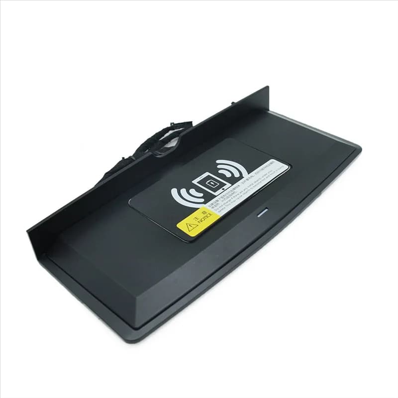 Caricatore Wireless per auto 15W Caricatore rapido Pannello di ricarica Supporto per telefono per Land Rover Range Rover Sport 2014-2017