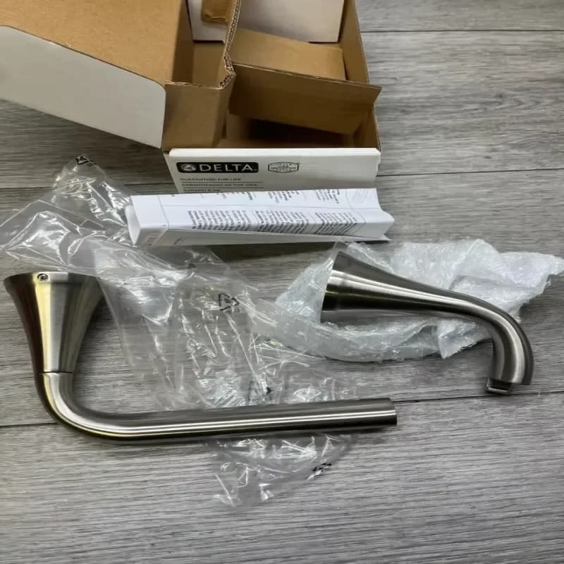 Brand New Ready Stock Brand New Saylor 73550-SS Pivoting Toilet Paper Tissue Holder in Stainless Steel for Plc