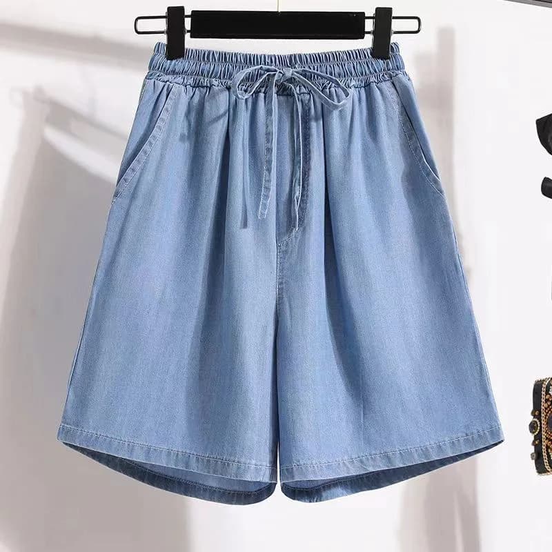 Shorts in denim da donna taglie forti, vita alta elasticizzata, lunghezza 5 pollici, alla moda per l'estate