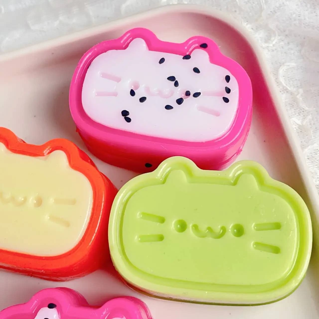 Cheese Cat Squishy Stress Toy – Soft Thick Sensory Fidget, Lightweight Non-Toxic Squeezable Comfort Grip, Cute Cat Design for Anxiety Relief, Portable for Office Home Travel, Must-Have Gift for Students Teens