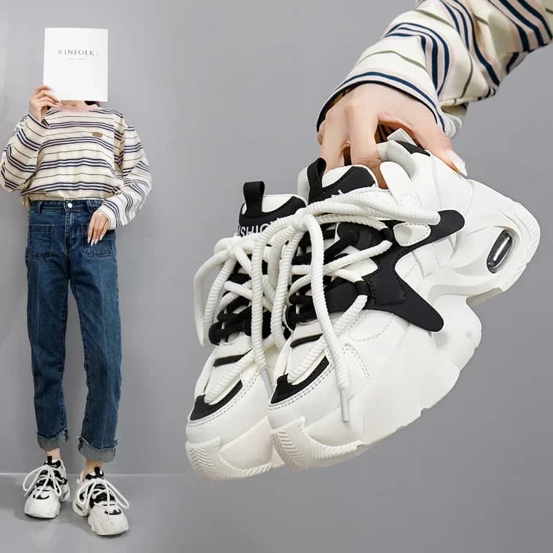 Scarpe da ginnastica casual da donna autunno nuova moda scarpe sportive casual piattaforma da donna scarpe da corsa sportive per studenti con lacci Zapatillas Mujer