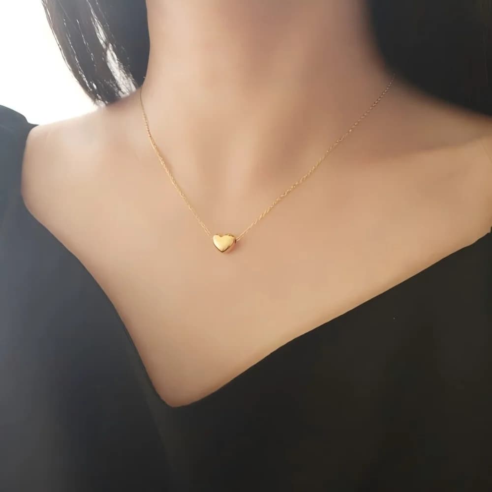Fashion Minimalist 316L Stainless Steel Heart Shaped Pendant Necklace 18k Plated Gold Charm Jewelry Gift for Women