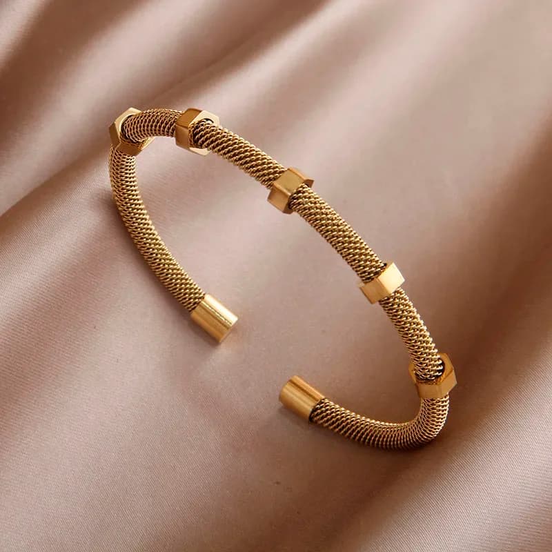 Bracciale geometrico dorato in acciaio inossidabile placcato PVD 18K per donna, bracciali quadrati aperti, gioielli antiruggine, idea regalo per feste.