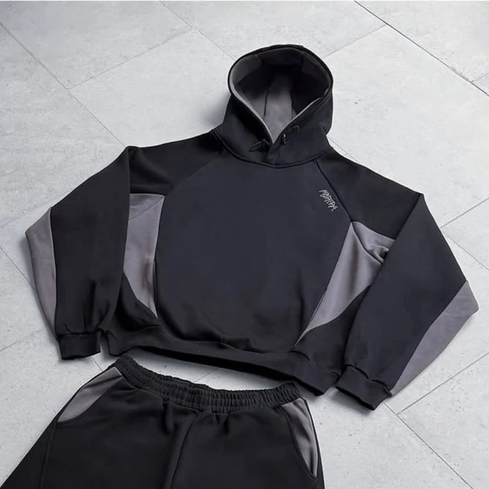 Autunno e inverno nuovo set di felpe e pantaloni con cappuccio con lettera sportiva casual giapponese da uomo e da donna alla moda